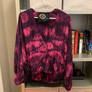 Tie dye blouse size M